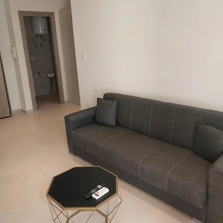 Anibo & Zp521 Apartman Szaloniki