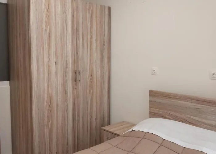 Anibo & Paparigopoulou * 塞萨洛尼基