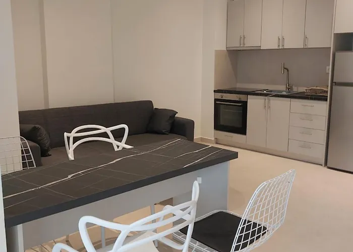 Anibo & Paparigopoulou *