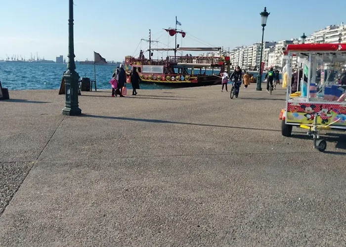 公寓 Anibo & Paparigopoulou *